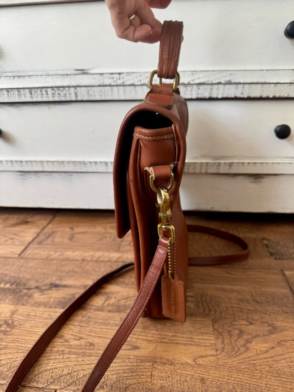 Vintage Coach Station Crossbody Turn lock 5130 British Tan Leather 1990s USA - Picture 6 of 14